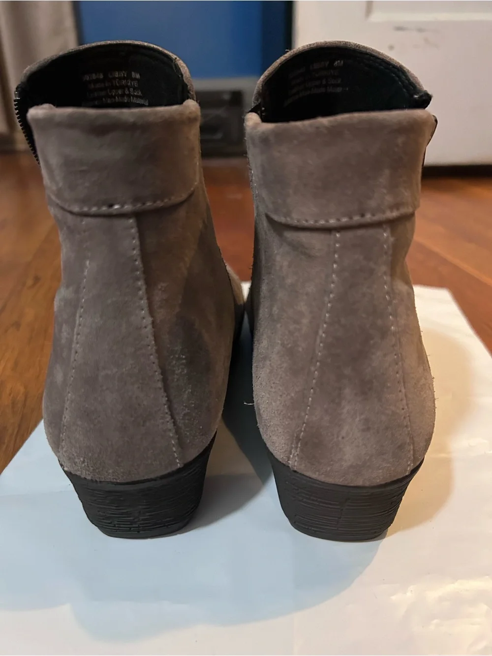 Bjorndal Taupe Libby Leather Suede Ankle Boots Size 8